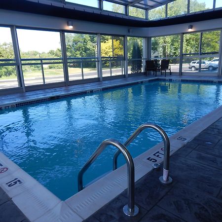Holiday Inn Express Milford By Ihg Dış mekan fotoğraf