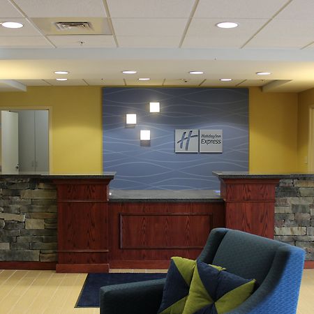 Holiday Inn Express Milford By Ihg Dış mekan fotoğraf