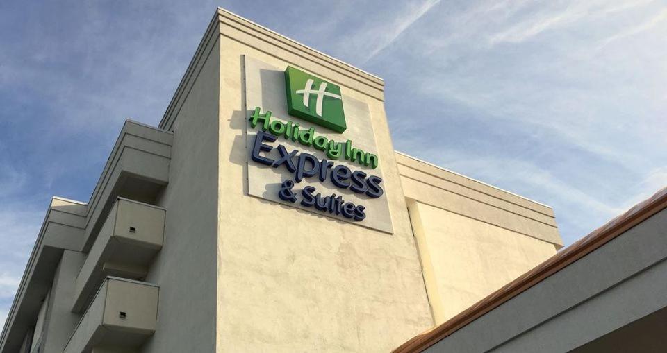 Holiday Inn Express Milford By Ihg Dış mekan fotoğraf
